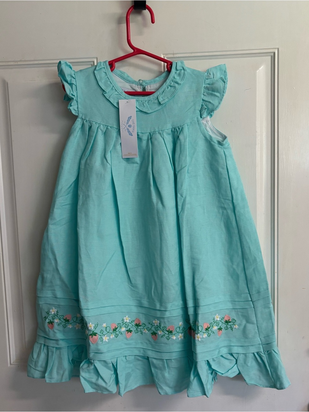 NWT Size 6 The Oaks Apparel Company Janet Aqua Strawberry Dress.  Retail 59.99